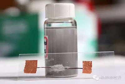 [科技前沿]新型液态金属微粒让室温下的无热焊接成为了可能